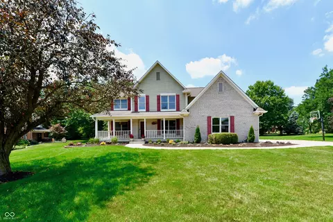 6151 Redhawk Sta, Mccordsville, IN 46055