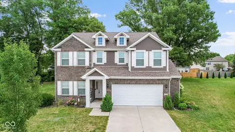 1207 Northcraft Ct, Franklin, IN 46131