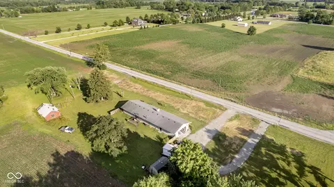 2320 W 236th St, Sheridan, IN 46069