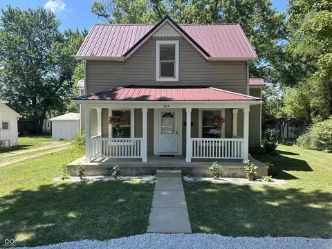 304 N 3rd St, Attica, IN 47918