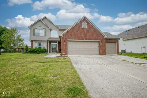2432 Cole Wood Ct, Indianapolis, IN 46239