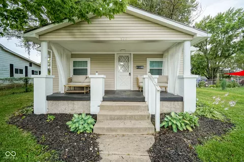 520 Mount St, Greenfield, IN 46140