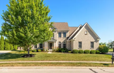 7940 Walker Cup Dr, Brownsburg, IN 46112