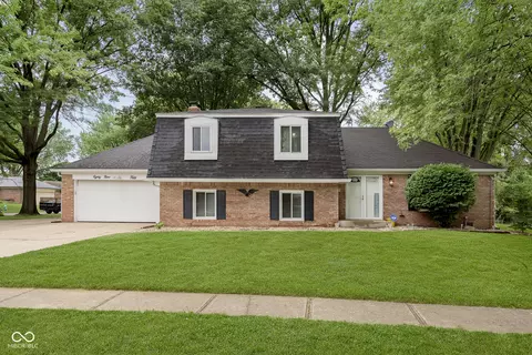 8950 Ellington Dr, Indianapolis, IN 46234