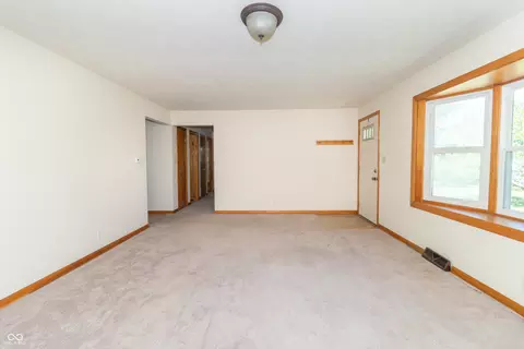 1001 Crescent Dr, New Castle, IN 47362 photo 6