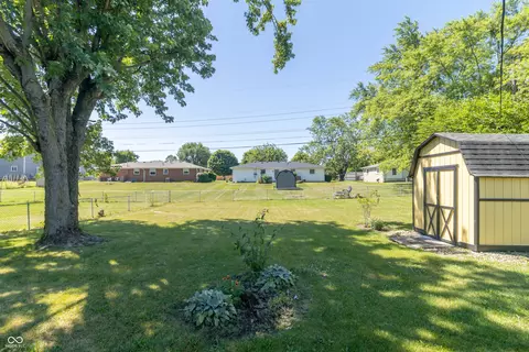 1001 Crescent Dr, New Castle, IN 47362 photo 25