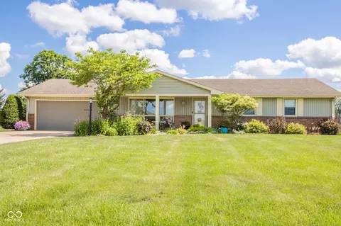 1705 E 240 N, Anderson, IN 46012