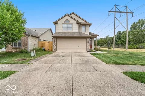 5764 Laurel Oak Pl, Indianapolis, IN 46254