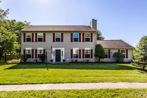 5820 Doverton Dr, Noblesville, IN 46062