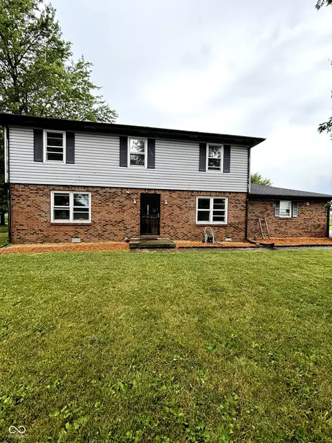 3374 N 200 W, Greenfield, IN 46140