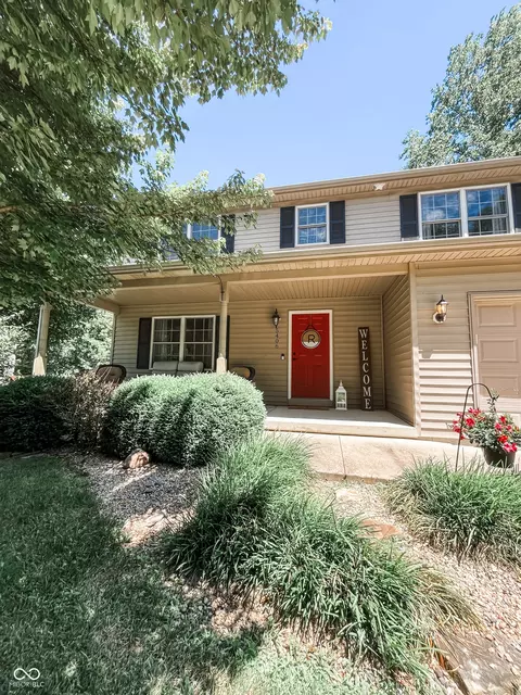5406 S Maple Dr, Crawfordsville, IN 47933