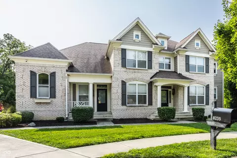 8235 Ridge Valley Ct, Indianapolis, IN 46278