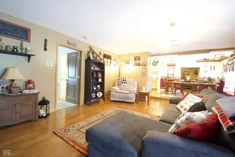 Living - 9260 E 25th St, Columbus, IN 47203 photo 1 of 2