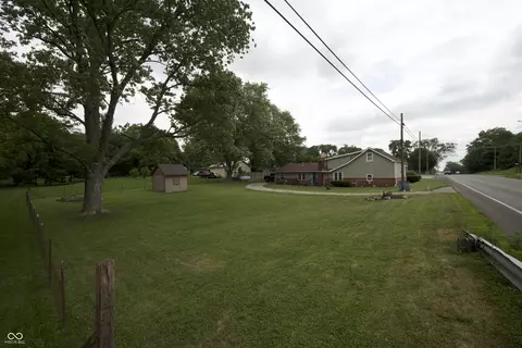 Exterior - 9260 E 25th St, Columbus, IN 47203 photo 1 of 1