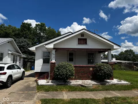 1230 Elm St, Shelbyville, IN 46176