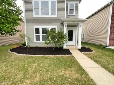 10124 Golden Dr, Noblesville, IN 46060