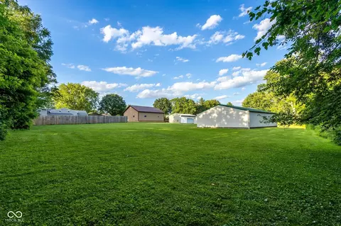 2106 33rd St, Bedford, IN 47421 photo 5