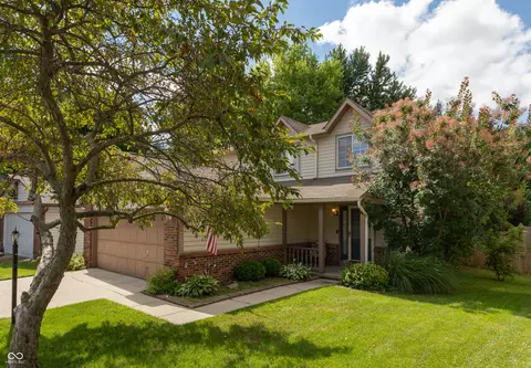 1515 Creekside Ln, Greenwood, IN 46142