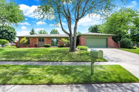 137 Canna Rd, Indianapolis, IN 46217