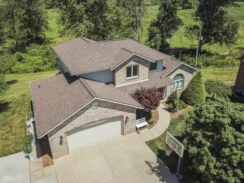 1220 Michael Ct, Greensburg, IN 47240