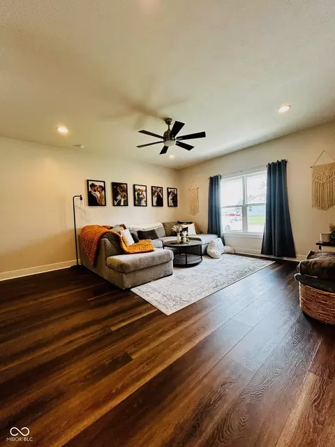 Living - 125 E Oak St, Roachdale, IN 46172 photo 1 of 1