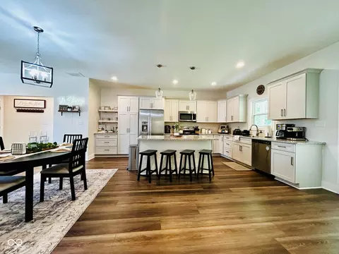 Kitchen - 125 E Oak St, Roachdale, IN 46172 photo 6 of 14