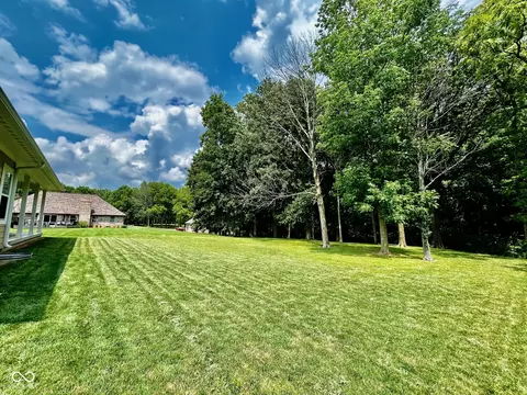 Exterior - 125 E Oak St, Roachdale, IN 46172 photo 16 of 16
