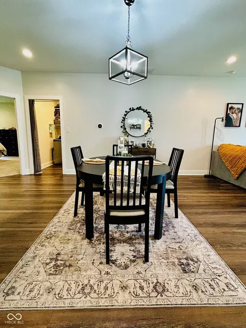 Dining - 125 E Oak St, Roachdale, IN 46172 photo 3 of 3