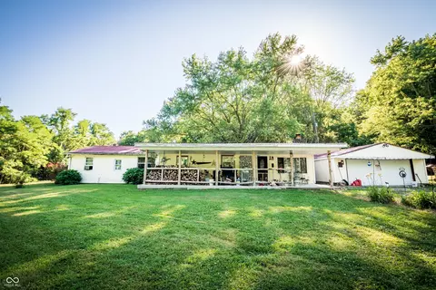 7538 Carmel Ridge Rd N, Morgantown, IN 46160