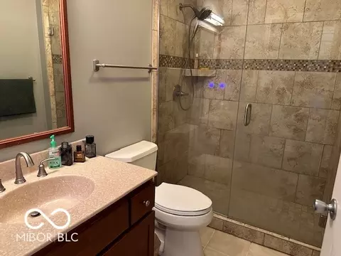 5204 E Hyde Ct, Columbus, IN 47203 photo 17