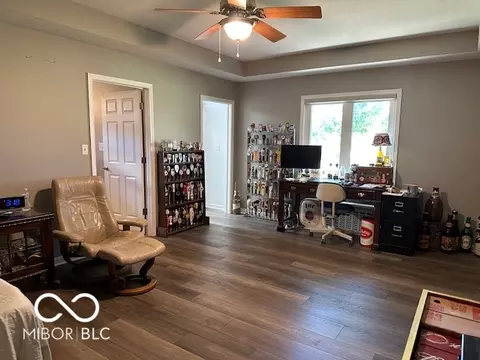 5204 E Hyde Ct, Columbus, IN 47203 photo 21