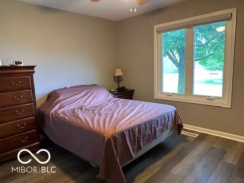 5204 E Hyde Ct, Columbus, IN 47203 photo 14