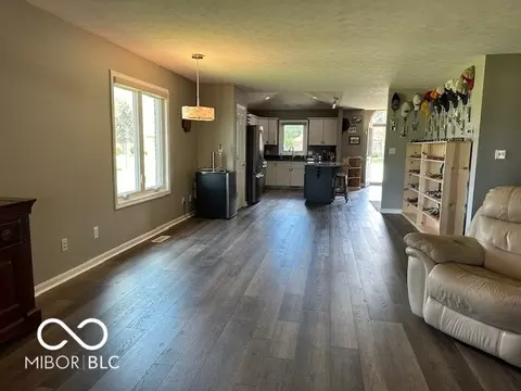 5204 E Hyde Ct, Columbus, IN 47203 photo 10