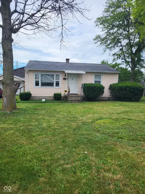 48 Bellefontaine St, Beech Grove, IN 46107