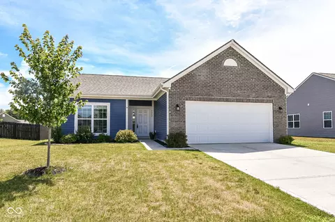 8082 Dewberry Ln, Pendleton, IN 46064 photo 3