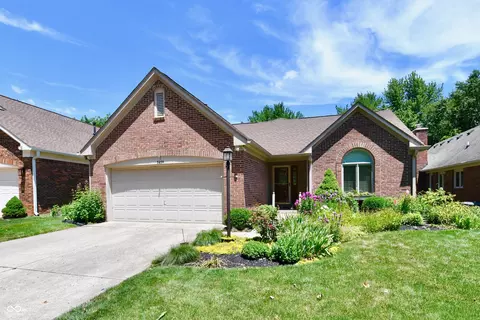 5054 Morton Pl, Carmel, IN 46033