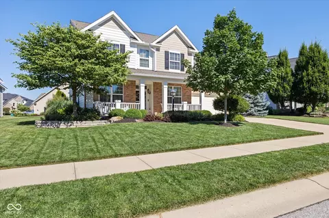 15830 Falcons Fire Dr, Westfield, IN 46074