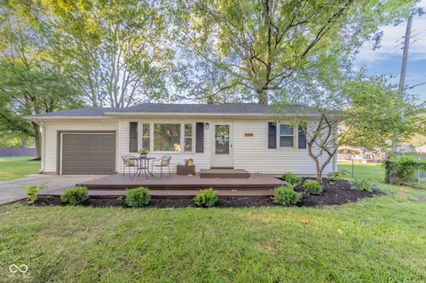 3204 W 20th St, Anderson, IN 46011