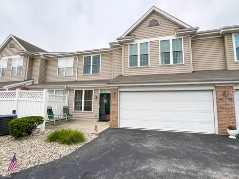 2349 Colfax Ln, Indianapolis, IN 46260