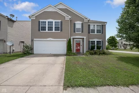 718 Highpointe Blvd, Shelbyville, IN 46176