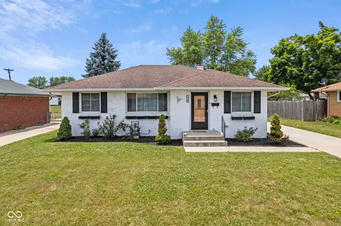 510 Memorial Dr, Beech Grove, IN 46107