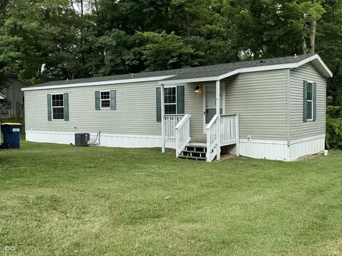 501 Moore Ct, Greencastle, IN 46135