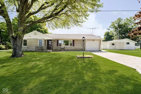 306 N 8th St, Frankton, IN 46044