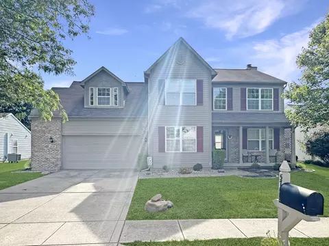 5731 Ashby Dr, Indianapolis, IN 46221