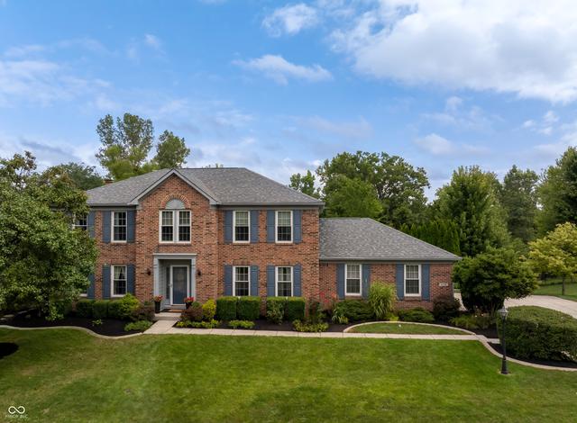 11112 Echo Grove Ln, Indianapolis, IN 46236