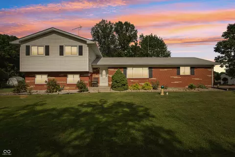 226 E County Road 951 S, Clayton, IN 46118