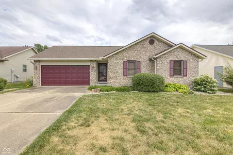2657 Kings Ct, Terre Haute, IN 47802