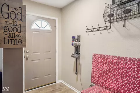 9433 W Constellation Dr, Pendleton, IN 46064 photo 5