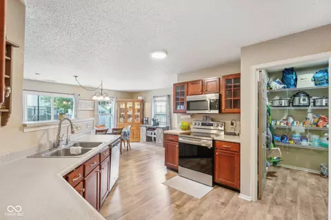 9433 W Constellation Dr, Pendleton, IN 46064 photo 16
