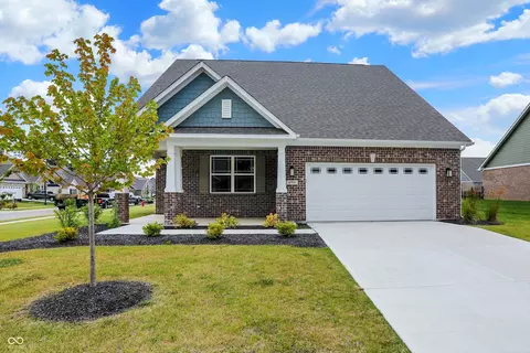 4795 W Williamsburg Pass, New Palestine, IN 46163